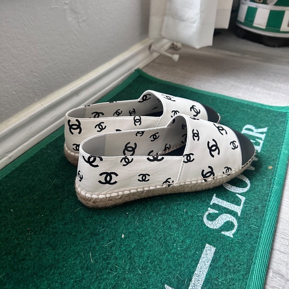 Chanel Espadrilles - Picture 3 of 4